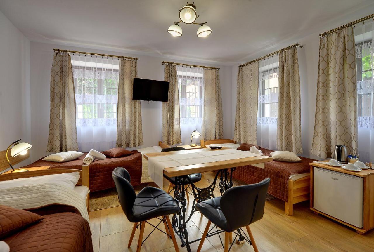 Dom Krawca - Pod Chojnikiem Apartment Jelenia Gora Ngoại thất bức ảnh