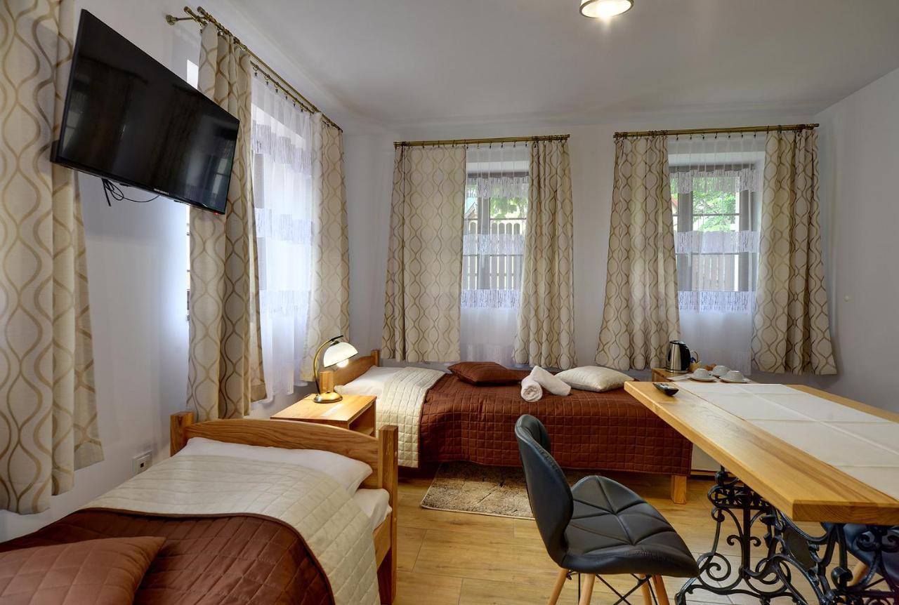 Dom Krawca - Pod Chojnikiem Apartment Jelenia Gora Ngoại thất bức ảnh
