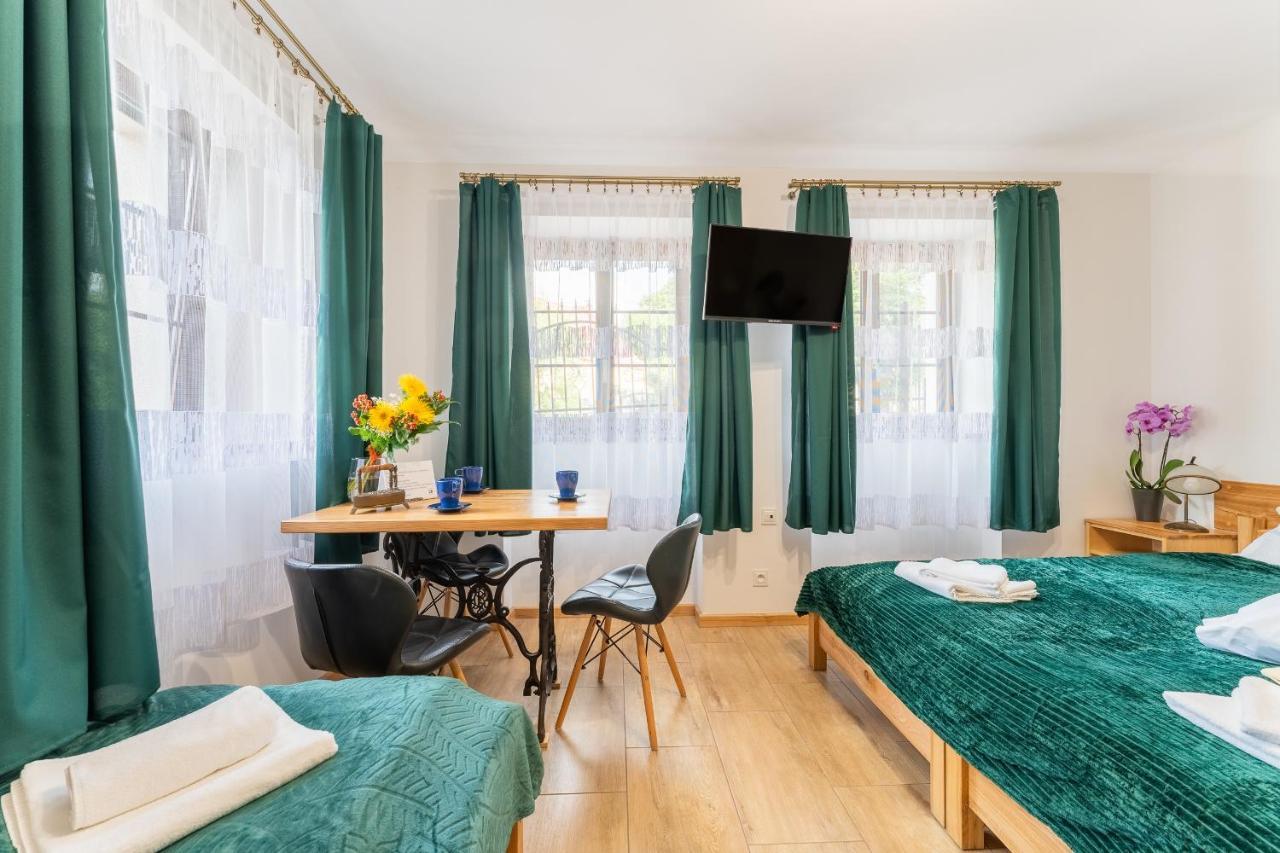 Dom Krawca - Pod Chojnikiem Apartment Jelenia Gora Ngoại thất bức ảnh