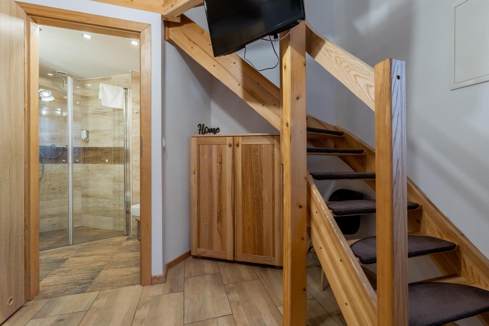 Dom Krawca - Pod Chojnikiem Apartment Jelenia Gora Ngoại thất bức ảnh
