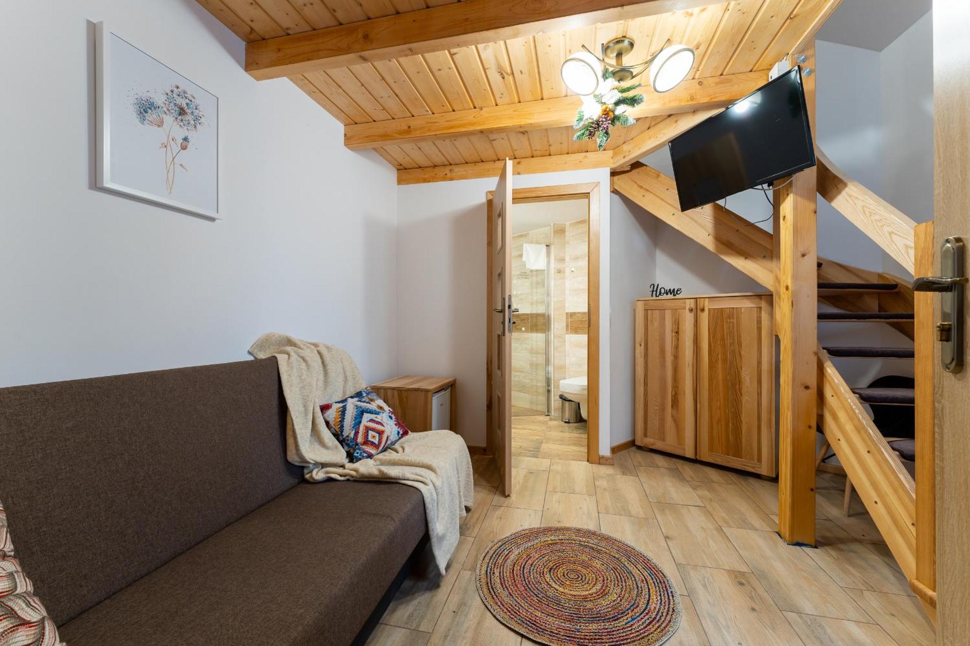 Dom Krawca - Pod Chojnikiem Apartment Jelenia Gora Ngoại thất bức ảnh